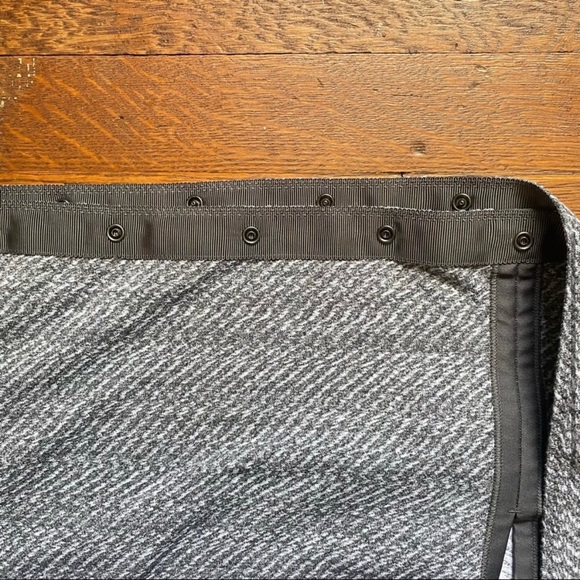 Lululemon Athletica Vinyasa convertible scarf gray/white - Picture 5 of 7